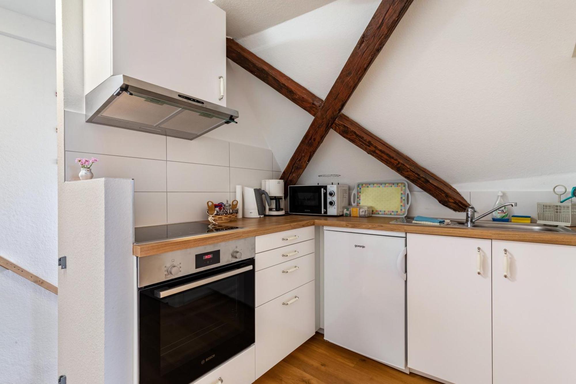 Apartmenthaus Ferienwohnungen Sila Вайнштадт Екстер'єр фото