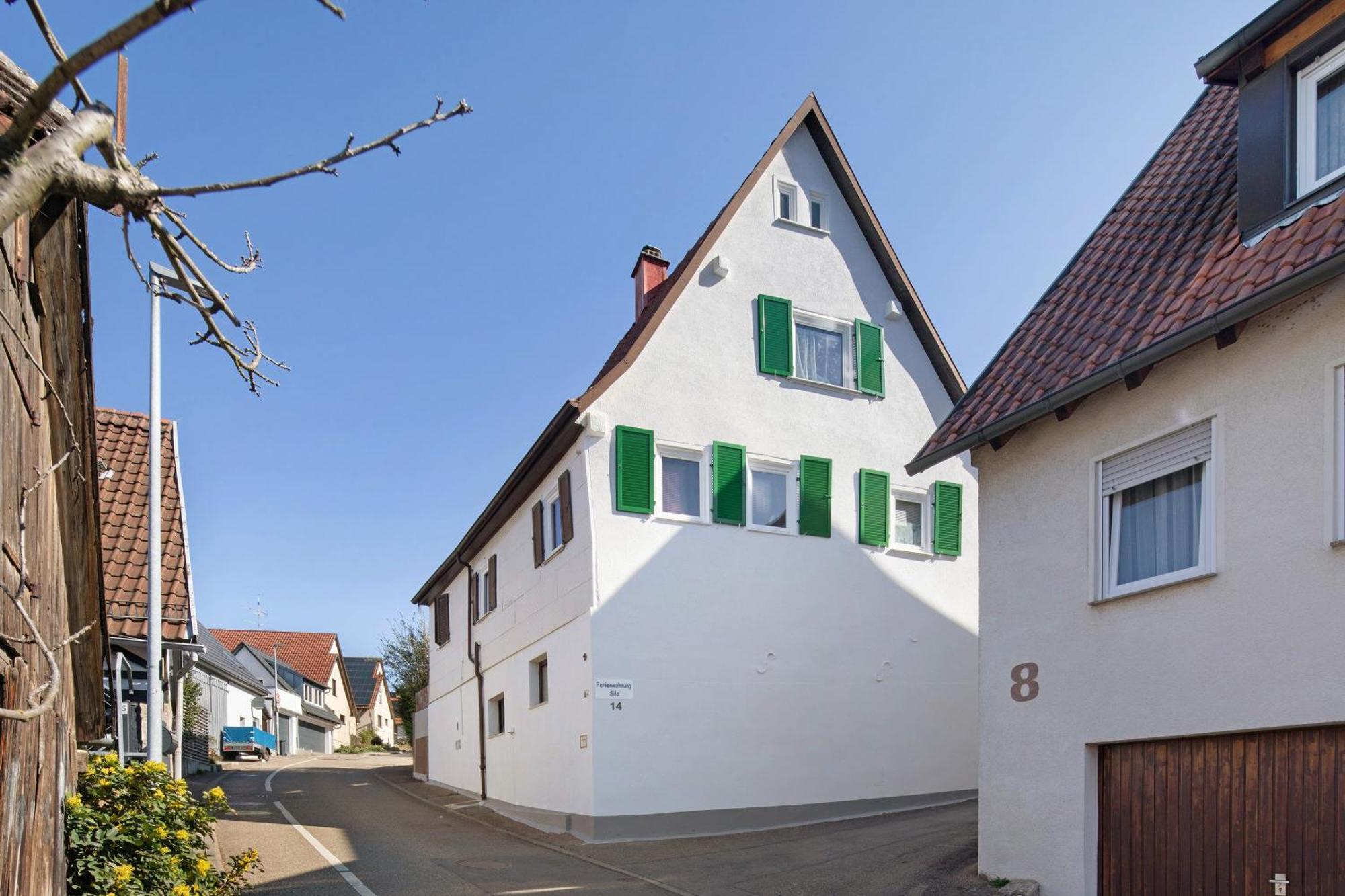 Apartmenthaus Ferienwohnungen Sila Вайнштадт Екстер'єр фото